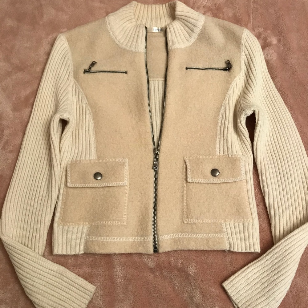 Final Sale! Sweater;61%wool